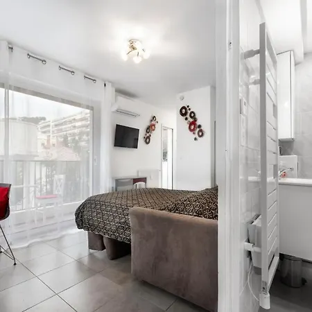 - Calme - Croisette & A 7 Min Appartement *